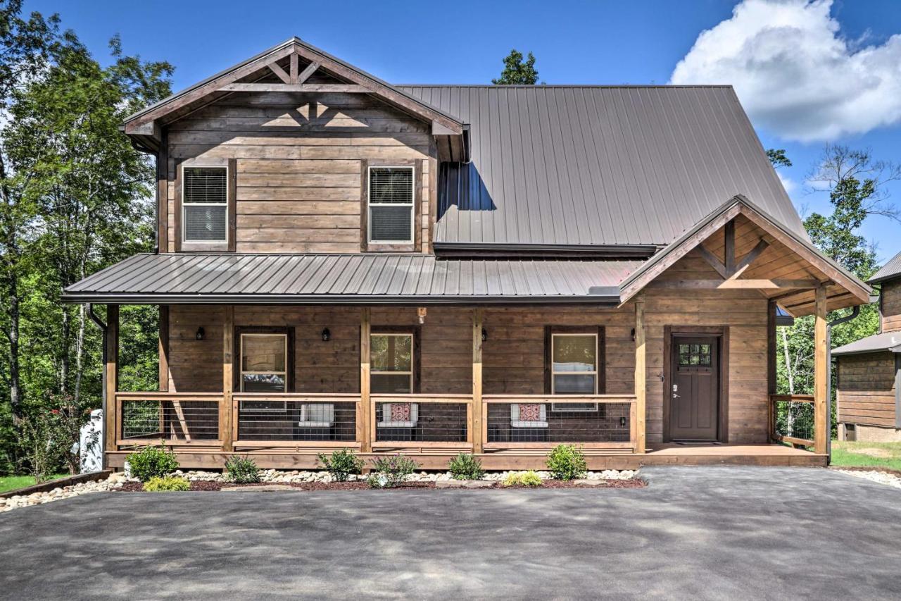 Smoky Cove Retreat With Private Hot Tub And Deck! Βίλα Sevierville Εξωτερικό φωτογραφία